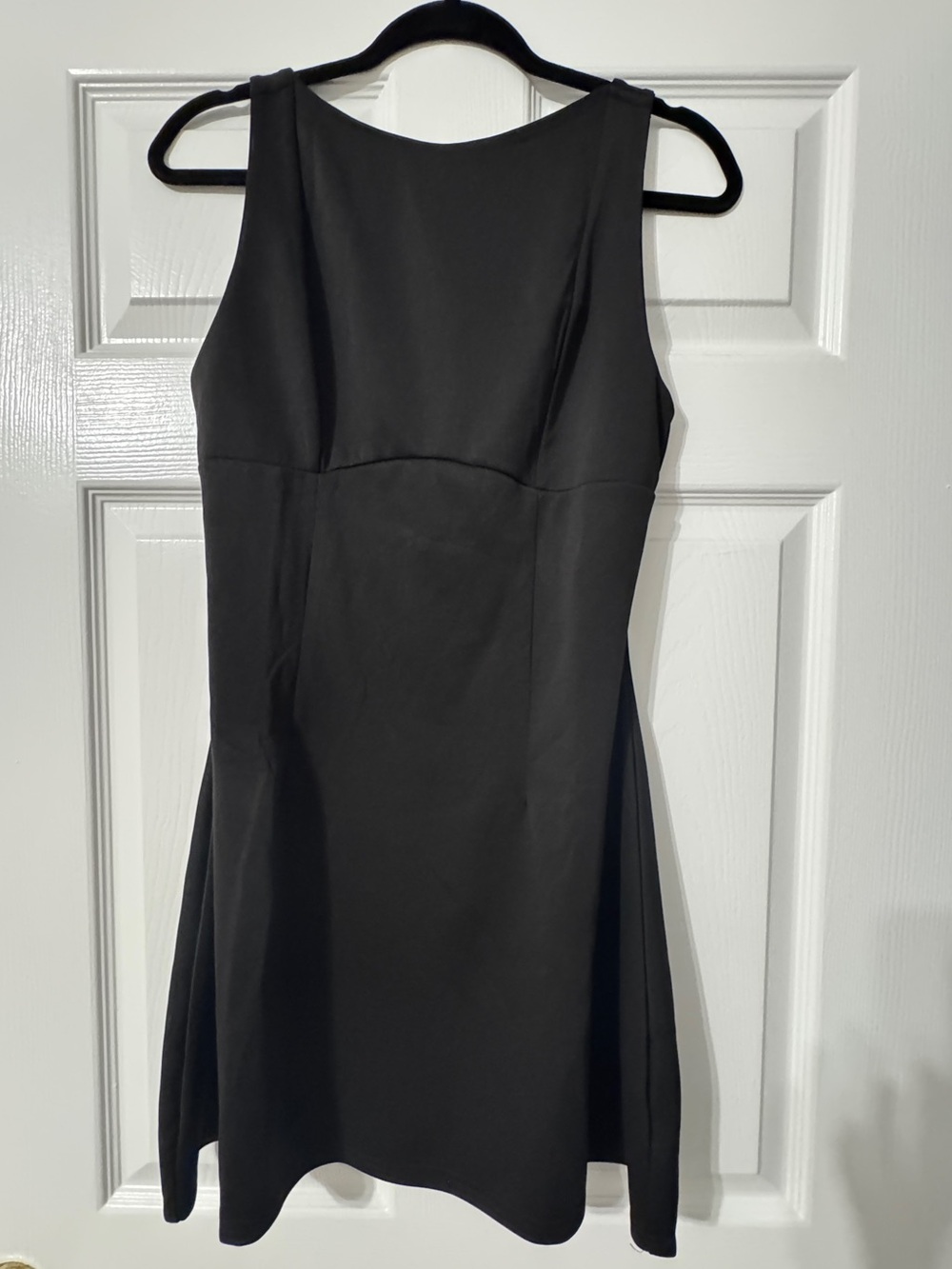 Black Sleeveless Mini Dress Open Back Women’s Size L